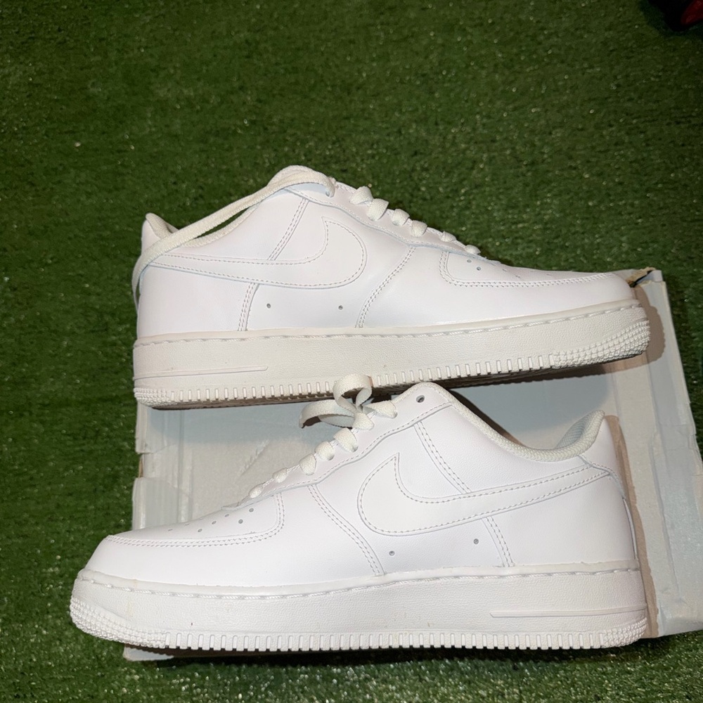 Nike Air Force 1 White Sneakers - Picture 3 of 6